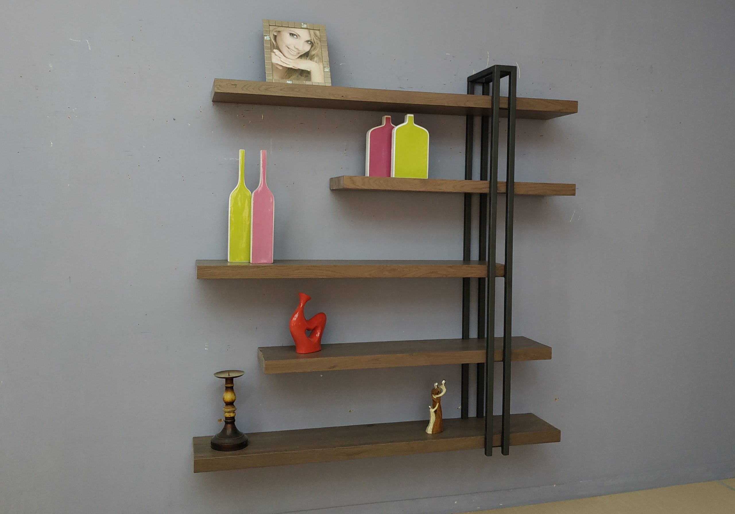 ΒΙΒΛΙΟΘΗΚΗ IRON BLACK